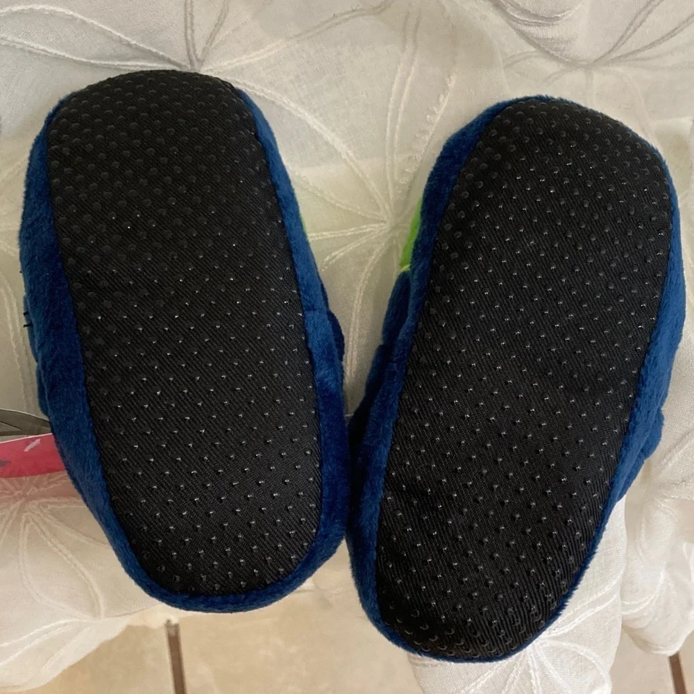 NWT Toddler Seattle Seahawks Slippers